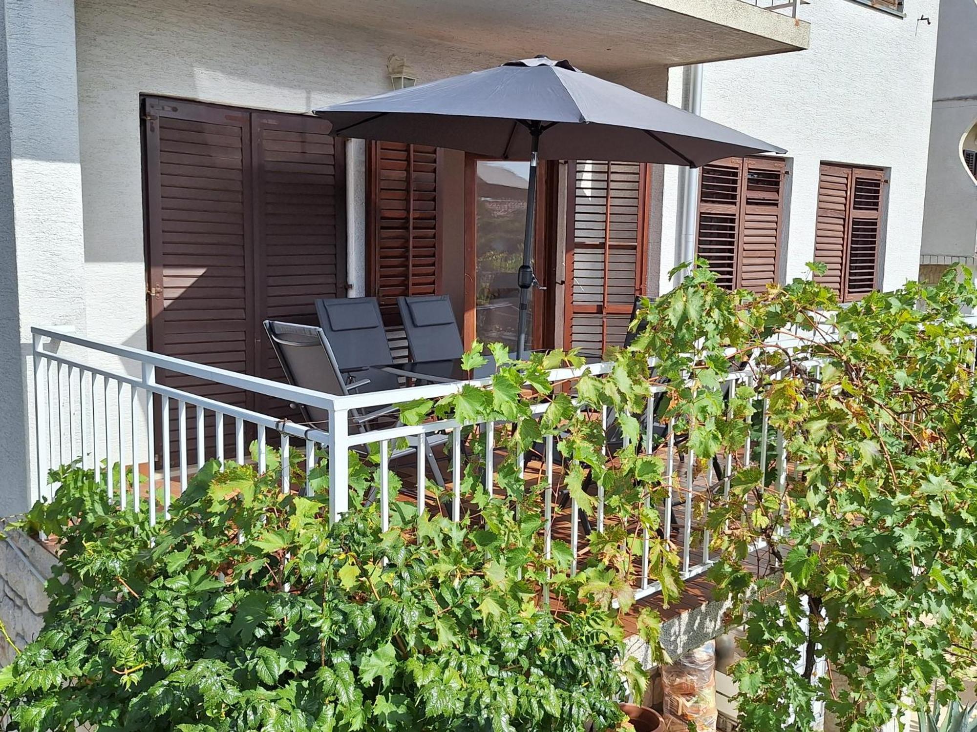 Adriatic Leisure Apartment Нови Винодолски Екстериор снимка
