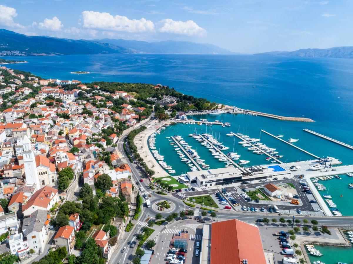 Adriatic Leisure Apartment Нови Винодолски Екстериор снимка