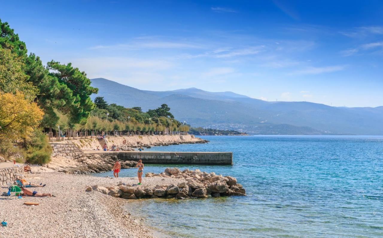 Adriatic Leisure Apartment Нови Винодолски Екстериор снимка